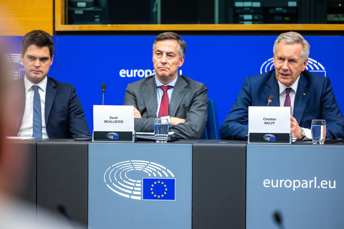 6 karlo ressler david mcallister i christian wulff